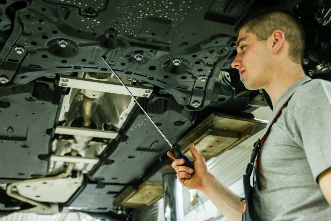 Šroubováky s magnetickými hroty dlouhé automobilové 450 mm TA1102