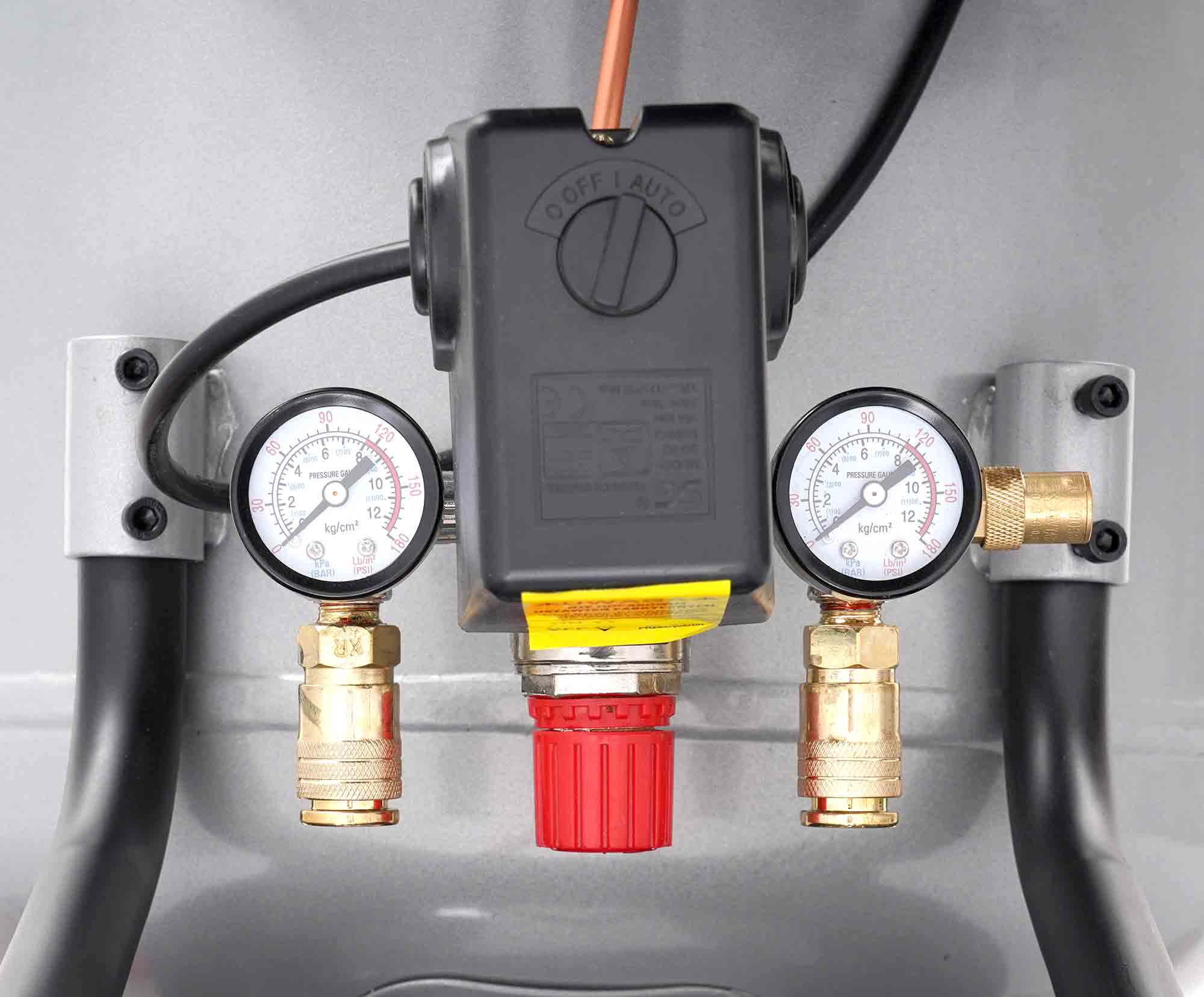 Olejový kompresor, kompresor TAGRED 150L 400V 3 písty, separátor TA307 TA307.