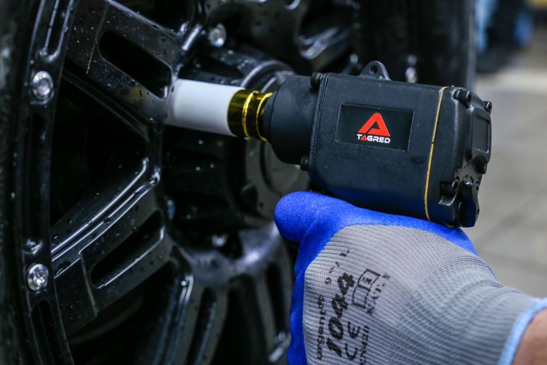 Pneumatický rázový utahovák TAGRED TA801 1/2" typ "MINI", extra krátký TA801